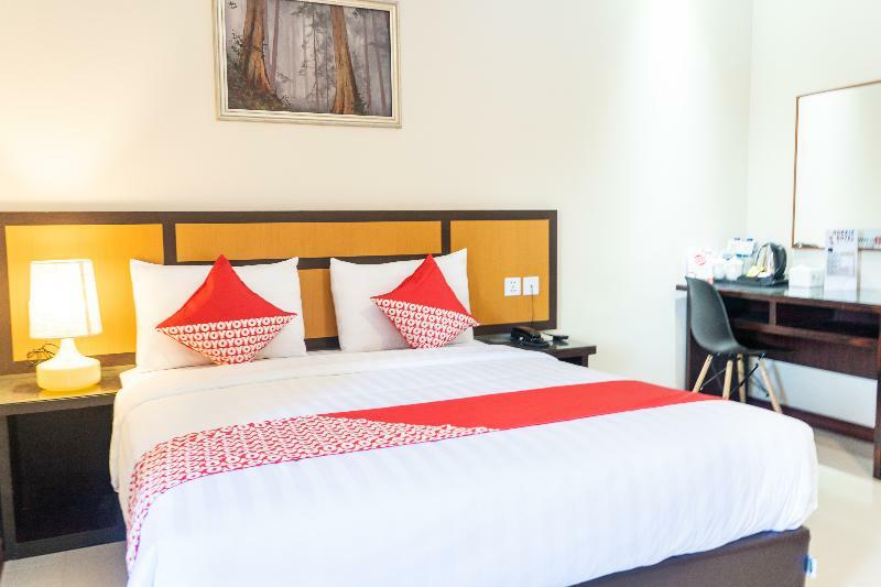 Hokkie Hotel Punggur Kabil Nongsa Batam Екстер'єр фото